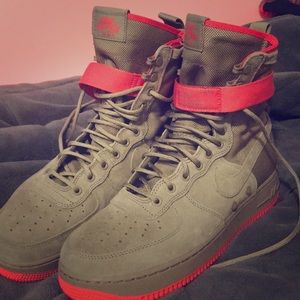 Nike Air Force SF1 (Coral colorway) 🔥